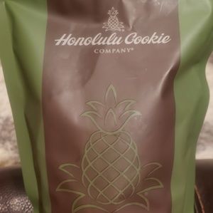 Meet your Posher, Esther